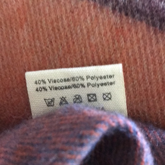 NWOT Pretty Persuasions Oversized Colourful Scarf Wrap - Picture 8 of 8